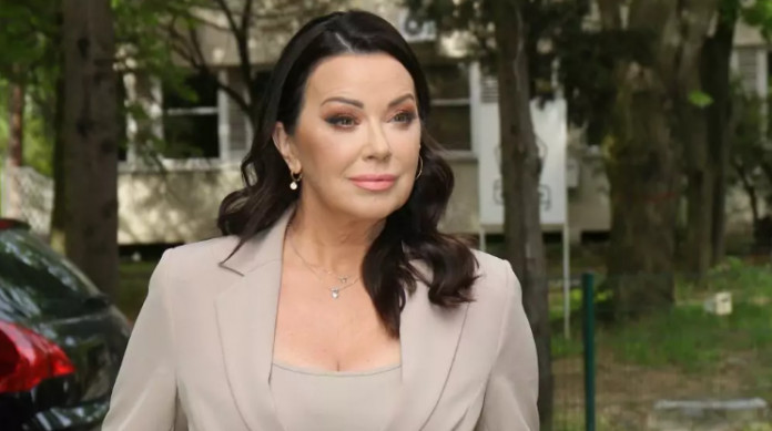Bili su prelep par, ali je on preminuo prerano: Ovako su Dragana Katić i njen partner izgledali u vreme najveće ljubavi (foto) - featured image