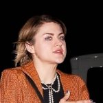 Ćerka čuvenog, a najnesrećnijeg pevača spiskala svo očevo bogatstvo, postala teška zavisnica: Ne zna kako je dočekala 30