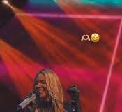 Nevjerovatna ponuda za Natasu Bekvalac: U bekstejdzu je docekala grupa muskaraca