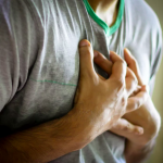 Srce Na Tren Stane, Prvo Pomislimo Da Je Nizak Pritisak – Evo Šta To Zaista Znači