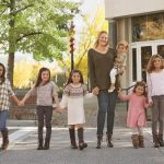 Ova žena je usvojila 4 ostavljene djevojčice: Poslije 9 mjeseci, dobila je poziv od koje joj se knedla zaglavila u grlu…