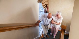 Kako Hodanje po Stepenicama Može Otkriti Rani Znak Demencije