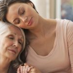 10 Bolesti Koje se Nasljeđuju isključivo od Majke