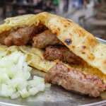 OTKRIVENA TAJNA SARAJEVSKIH ĆEVAPA: Kako da sami napravite smjesu za ćevape kao pravi ćevabdžija