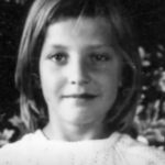 Pjevala je Titu na uvce, izgubila je brata, muža, pa oca, paIa u tešku bijedu: Danas vedri i oblači estradnim nebom, znate li ko je ona?