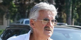 Nemaju ni karaktera, ni obraza, ni ličnost, daju dupe za pr0mociju i alo bakšiša: Bosanac progovorio o odnosima sa kolegama – otkrio tajne čuvane godinama Nemaju ni karaktera, ni obraza, ni ličnost: Bosanac progovorio o odnosima sa kolegama iz žirija - featured image