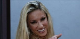 Rada Manojlović konačno priznala: On je moja srodna duša…Pogledajte novog Radinog dečka, svima jako poznat Rada Manojlović konačno priznala: On je moja srodna duša…Pogledajte novog Radinog dečka, svima jako poznat…. - featured image