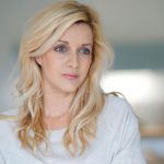 Za porodičnim ručkom žena mog brata mi je otkrila tajnu od koje mi se prevrnuo želudac: Glumila sam sreću dok me je istina izjedala iznutra, a onda… Za porodičnim ručkom žena mog brata mi je otkrila tajnu od koje mi se prevrnuo želudac: Glumila sam sreću dok me je istina izjedala iznutra, a onda… - featured image