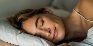 Nesanica se pobeđuje strategijom od 5 jednostavnih tehnika: Koraci rade kad se primenjuju dosledno Nesanica se pobeđuje strategijom od 5 jednostavnih tehnika: Koraci rade kad se primenjuju dosledno - featured image